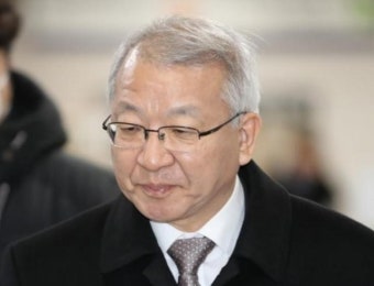 '사법농단' 항소심 첫 재판...양승태 