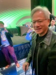 [CES 2025] 젠슨 황 삼성 HBM 테스트 중···새 디자인 필요하지만 성공 확신(종합)