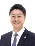 김진경 의장 尹 파면에 분열과 갈등에서 어떤 미래로 나아갈지 고민해야