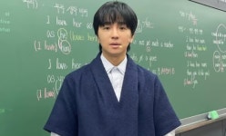 [공식] 영어 1타 강사 조정식, 현직 교사와 문항 거래?…무혐의 확신