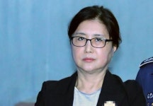 벌써 그렇게나…최서원 사면 건의에 李 대통령이 보인 반응