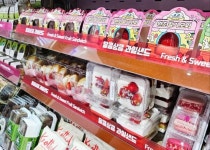 [르포] 성수에 뜬 CU 디저트 특화 매장…두바이 디저트·연세 크림빵 집결