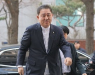 김병기 13개 의혹 수사 속도…5차 소환, 차남 동시 조사