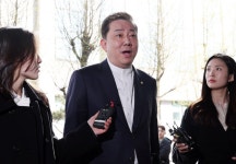 김병기 6번째 소환…반년째 결론 못 낸 경찰 수사