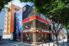 [조재형의 유통맵] 물건 대신 경험 판다…콘텐츠 매장 전성시대