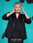 [포토] 스키즈 아이엔, 콘래드 호텔에서 포즈 장인 등극