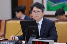 [프로필] 홍지선 신임 국토교통부 장관…경기도서 잔뼈 굵은 '현장형 관료'