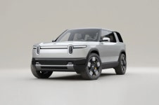 LG에너지솔루션, 리비안에 8조원대 차세대 배터리 공급