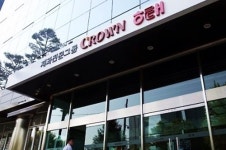 크라운해태제과, 70년만에 지주사 체제 출범…책임경영 강화 