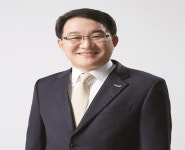 [CEO UP&DOWN 365]김재옥 동원F&B 사장, 글로벌 종합식품회사 변신의 주역