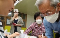 사상 최악의 미세먼지 공포에…마스크·청정기 매출 폭증