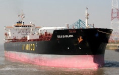 문 닫은 조선소 신아SB,  MR탱커 전세계 누빈다