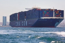 프랑스 CMA CGM, 초대형 컨선 건조사 변경 왜