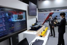 LIG넥스원, IoT·AR 통한 함정 원격정비지원체계 공개