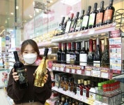 GS25 주류 판매 가격·판매 채널 투트랙 전략