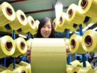 토종 화학소재 쌍두마차 효성·코오롱, 수요 개선에 함박웃음