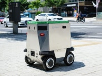 세븐일레븐, 편의점형 배달로봇 개발 돌입