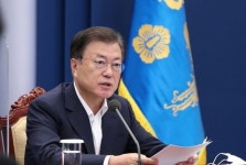 문 대통령 새로운 방역체계로의 점진적 전환