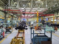 장인이 한 땀 한 땀 만드는 트럭…타타대우, 맞춤 제작 자부심