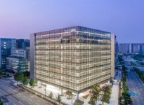 잇단 악재에도...한국타이어, 잘 굴러간다