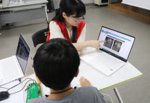 롯데정보통신, 자율주행 RC카 만드는 ‘코딩 교육 봉사’ 진행