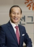 최병오 패션그룹형지 회장, 섬유의 날 ‘금탑산업훈장’ 수상