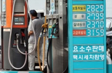 주유소 기름값 3주째 동반 상승…휘발유 다시 1700원대
