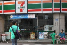 편의점 너 마저…세븐일레븐, 36년만에 첫 희망퇴직