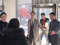 한미약품 박재현 대표 체제 유지…해임안 부결, 형제 계획 좌절