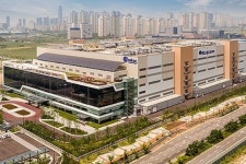앰코코리아, 국내 2700억원 대규모 투자…송도서 AI 반도체 승부수