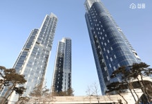 10·15 대출규제 후 25억 초과 거래 엇갈려…마포 3배↑ vs 용산 66%↓