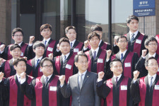 연수원 43기 법무관 출신 신임 검사 31명 임관