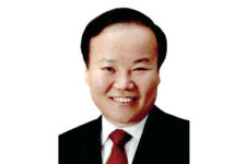 '친박' 한국당 김재원 당선… 법조인 출신 의원 '50명'으로