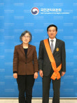 이성보 전 권익위원장, 청조근정훈장 받아