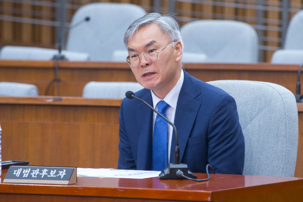 이숙연 대법관 후보자의 가족 논란, 남편 복권법 위반 혐의로 수사