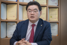 변호사양성우법률사무소 | [서울변회장 후보에게 듣는다] 기호① 박종우 “신규 입회 청년변호사들 월 회비 2년간 전액 면제”