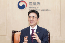 [인터뷰] 이강섭 법제처장 행정기본법 시행 1년, 행정법 집행 통일성 높아져