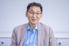 [글로벌 Pick] ‘대니 전’ 뉴욕 주 판사 “판사 이동 잦으면 효율적 재판 어려워…전문법관 활성화 해야”