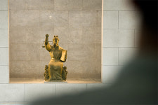 이형근 고법판사 기고에 법원 안팎 “공감”