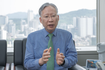 [인터뷰] ‘디지털전도사’ 강민구 고법부장판사, “한국 법조, 생성형 AI 기술 신속히 도입해야”