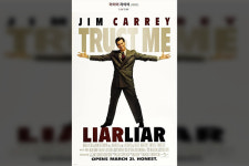 (9) 희극인 ‘짐 캐리’의 진가 보여주는 영화… ‘라이어 라이어’