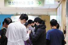 [단독] “전공의 사직 사태에 법원 의료감정 차질 우려”
