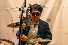 호텔 캘리포니아, 디토, 나는 나비, 예뻤어… 록밴드 난장 된 새출발 축하