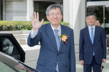 정년퇴임법관, 퇴임식 갖고 법관 생활 마무리