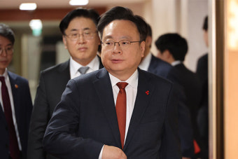 검찰 특수본, '계엄 국무회의 참석' 복지부장관 조사…국무위원 첫 소환