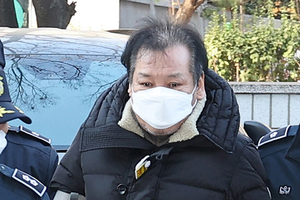 건진법사 전성배, 김건희 여사에 금품 전달 혐의로 구속‧증거인멸 우려로 영장 발부 및 중요 단서 누설 논란 진화