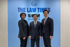 이동훈·이영희·김도형 바른 대표진 법률신문 내방