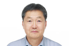 [인터뷰] "정수일 교수는 간첩이었지만 인간적으로 괜찮은 사람이었다"