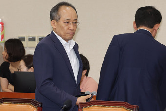내란 특검, 국회 사무처 압수수색... 영장엔 '피의자 추경호' 적시