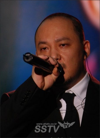 신해철, '급성알코올중독'으로 앨범 발매 '연기'